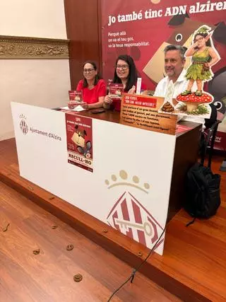 Alzira prevé reducir un 90 % las heces en las calles con el registro del ADN canino y las multas desde 100 €