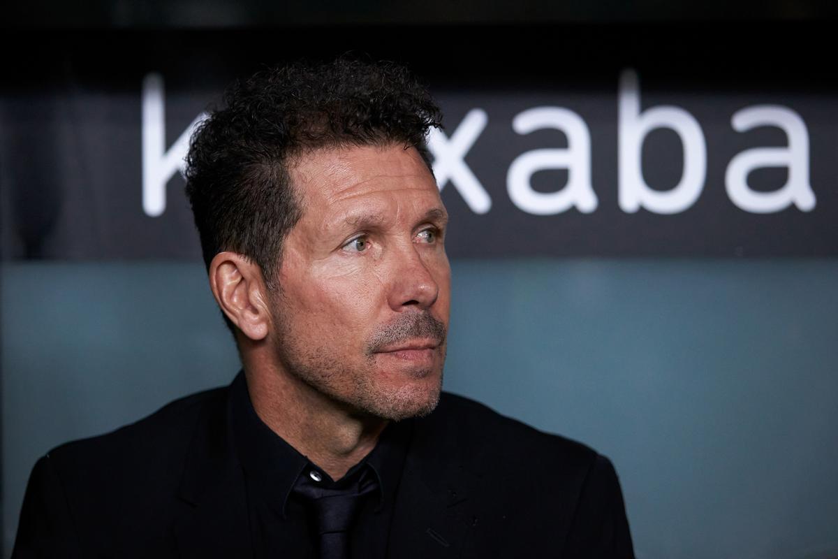 Simeone se toma muy en serio el duelo en el Ciutat de València.
