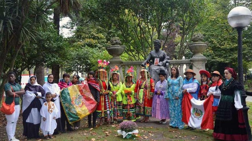 Ecodesarrollo Gaia celebra el Día de la Mujer Boliviana en Méndez Núñez