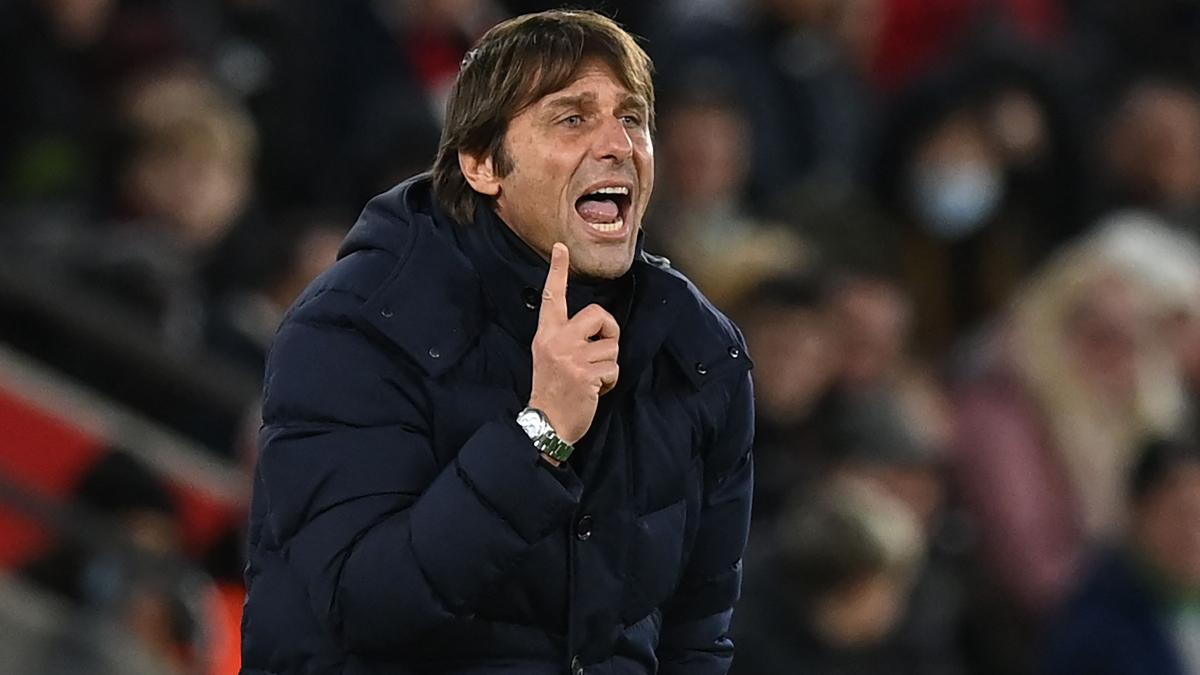 Antonio Conte, entrenador del Tottenham