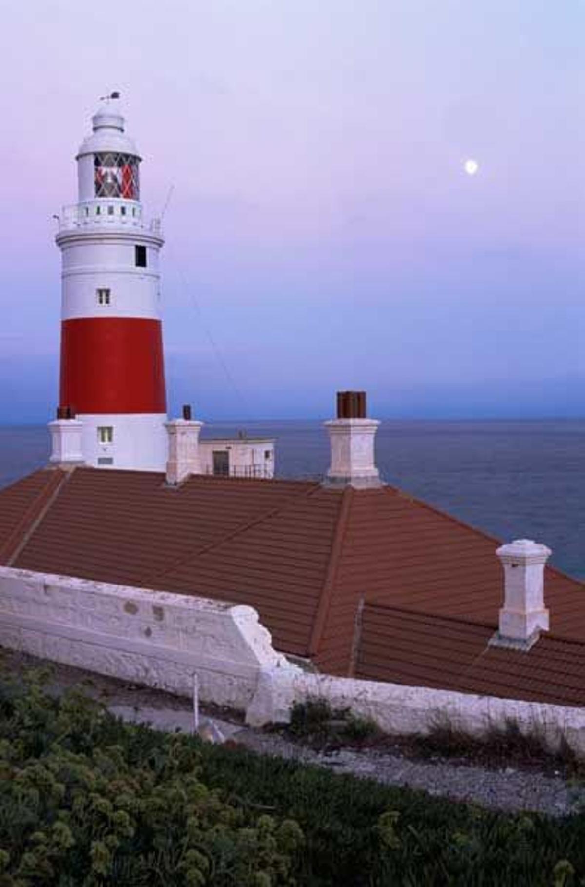 Faro de Punta Europa en Gibraltar