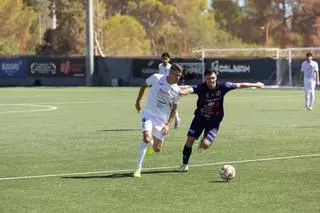 Imágenes del empate entre la Peña Deportiva y el Yeclano Deportivo en la segunda jornada de Segunda RFEF
