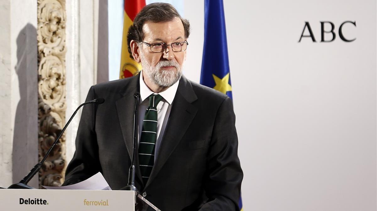 Rajoy recorda al PNB el respecte a la llei davant el dret a decidir.