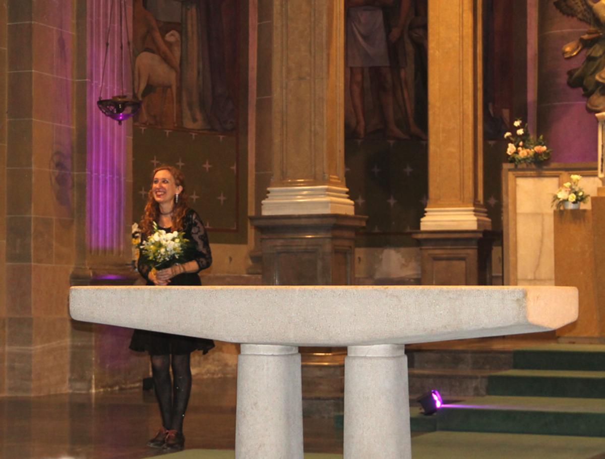 L'organista Loreto Aramendi, diumnege a l'església de Santa Maria de Capellades