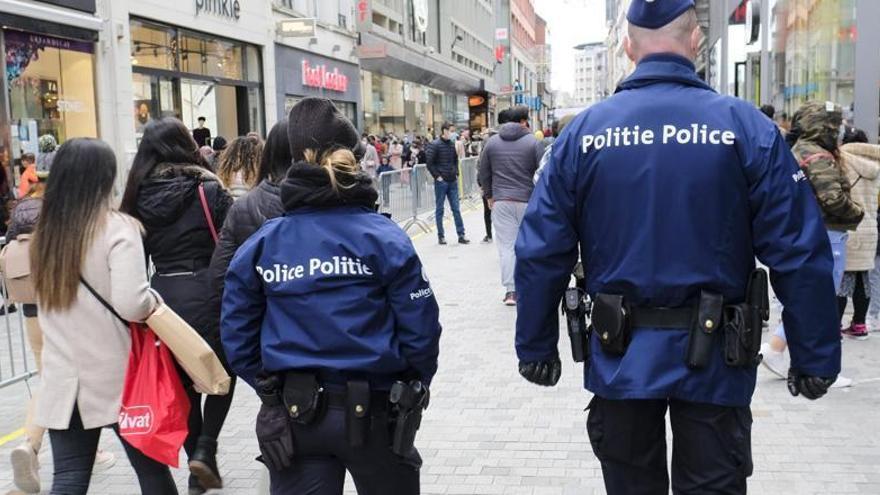 Dos policías belgas, en una imagen de archivo.