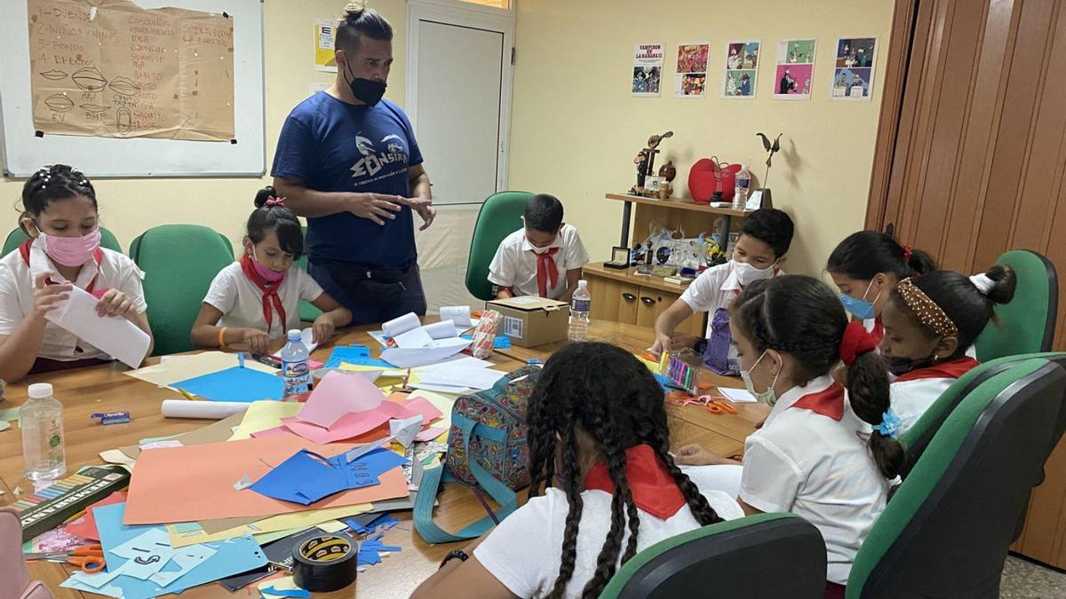 De València al món: la MICE arriba a més de 350.000 escolars en la seua segona edició a Cuba