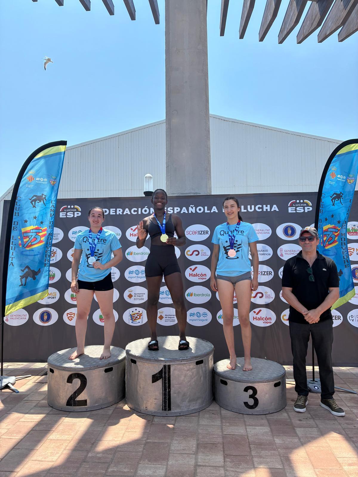 Podium de Ainhoa y Mar