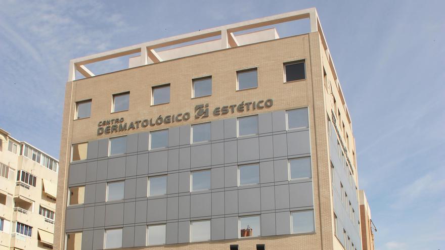 Edificio de Centro Dermatológico Estético en Alicante.