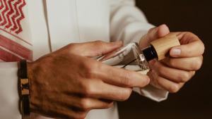 La fragancia unisex que no paras de oler está en Amazon y no llega ni a los 30€