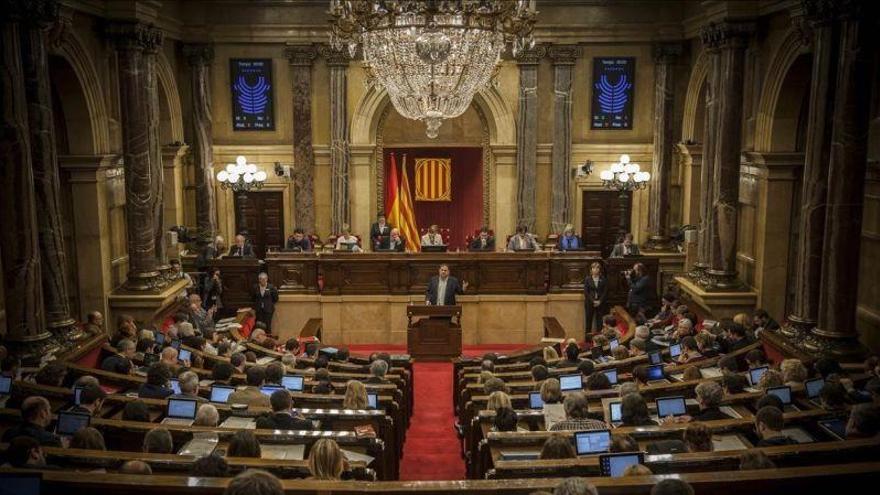 El Parlament pedirá que se juzgue a Rajoy por la Operación Cataluña