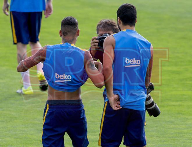 El primer entrenamiento del Barça 2015-2016 al completo, en imágenes