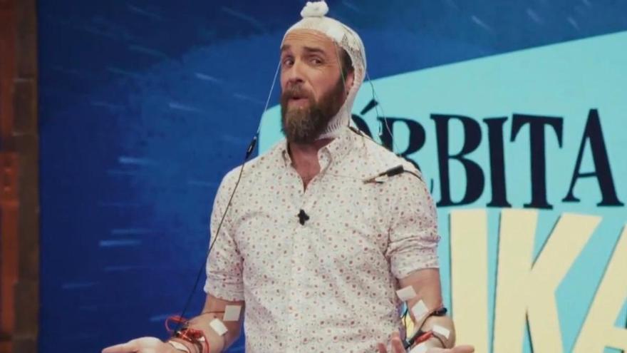 'Órbita Laika' regresa a La 2 con una pareja para su presentador y convirtiendo su plató en un aeropuerto