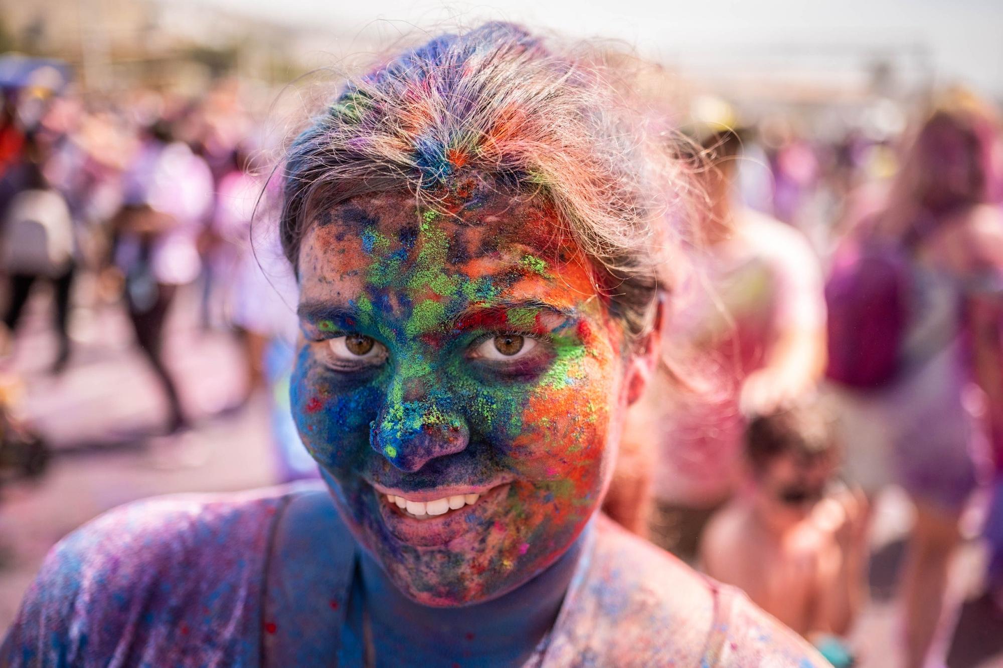 Celebración del Holi en Adeje