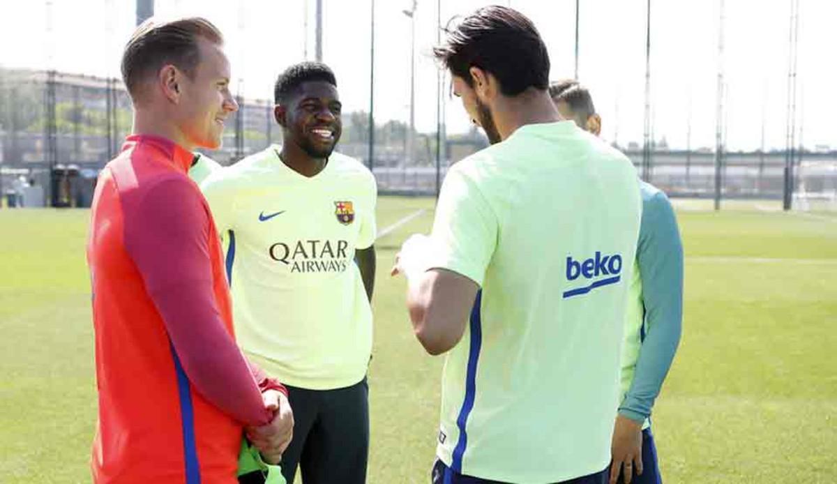 Piqué no ha participado en el entrenamiento