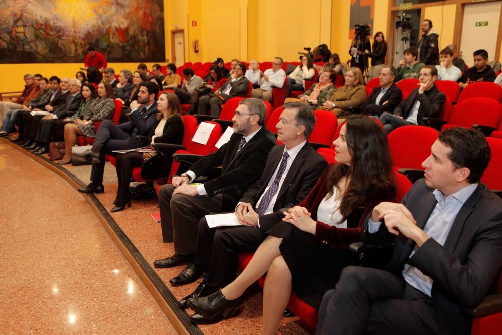 Entrega Premios Fin de Carrera y presentación de la aplicación Dive