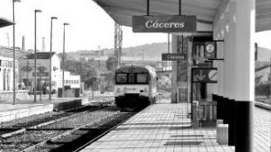 Dejar la estación en su actual ubicación obligaría a soterrar 7 kilómetros de vías