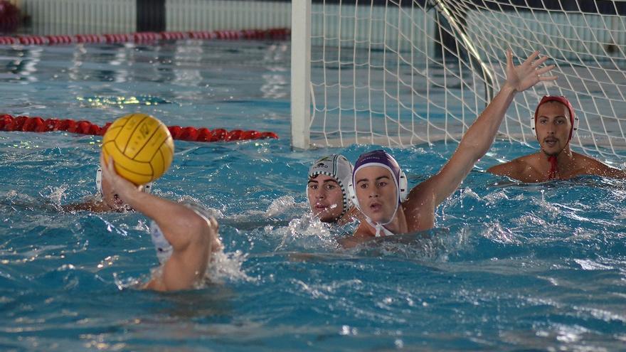 El Waterpolo Málaga visita al líder Poble Nou