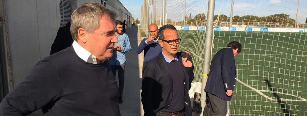 Álvaro Cervera, conociendo las instalaciones del Cádiz.