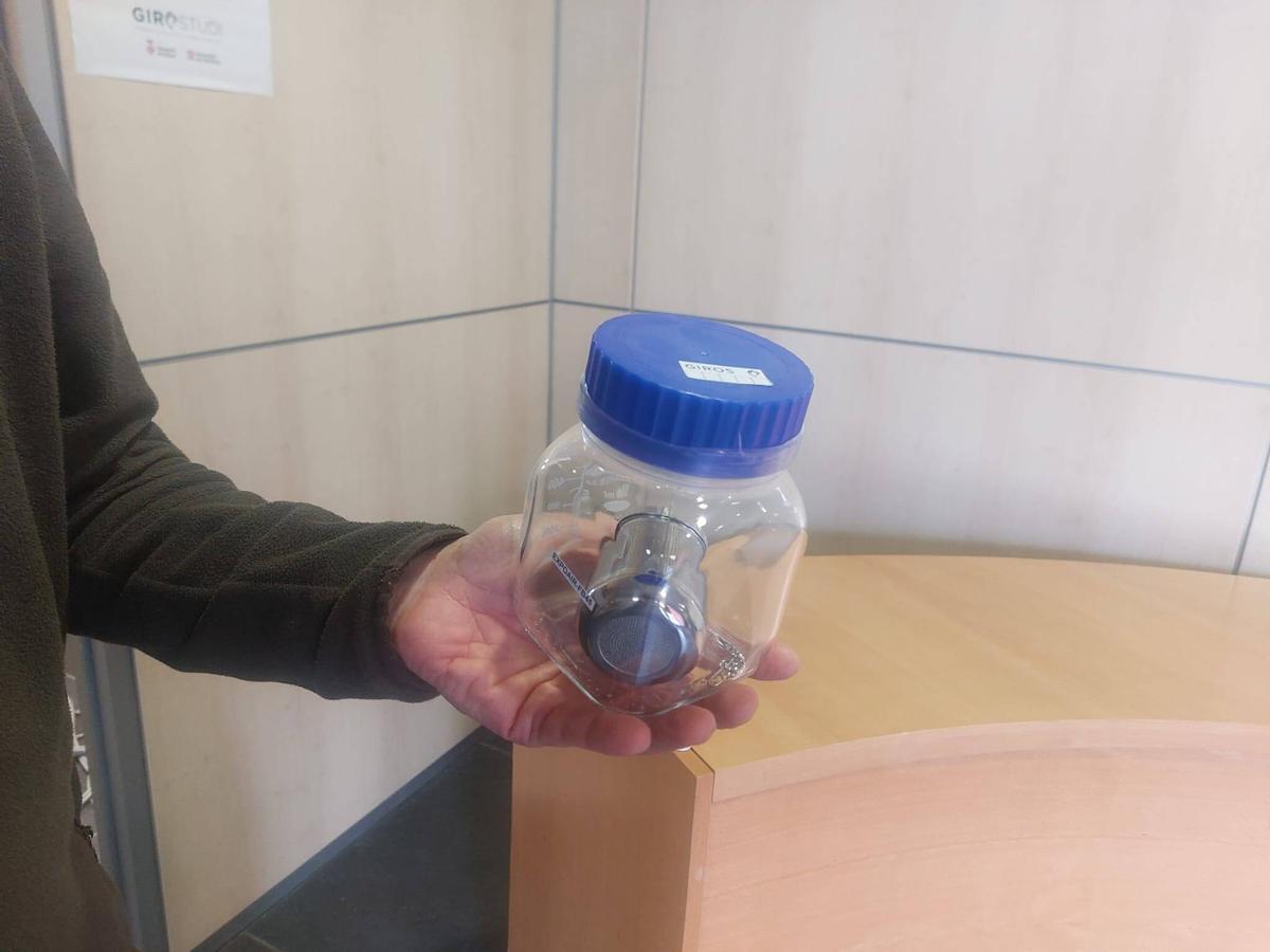 Material per avaluar la qualitat de l’aire a l’interior de les llars.