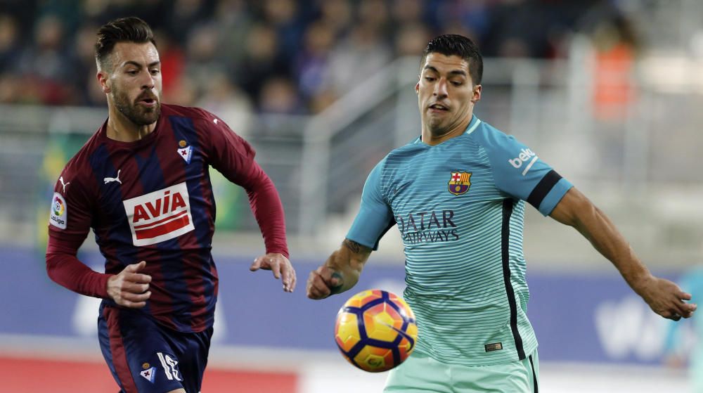 Las mejores imágenes del Eibar-Barcelona