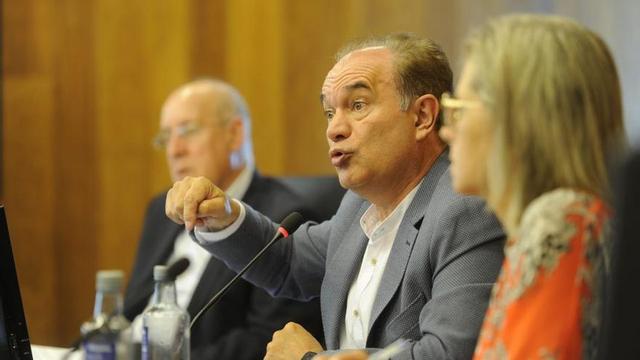 Crespo y Pérez en un pleno.