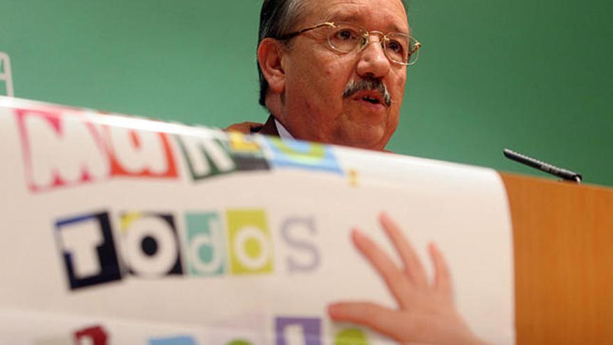 Educación. José Nieto continúa al frente de la Delegación.