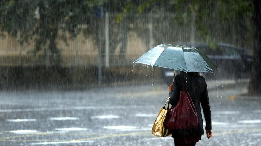 Gandia y varios municipios más suspenden las clases por las lluvias torrenciales