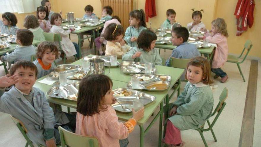 Problemas administrativos retrasan los pliegos de servicio del comedor escolar