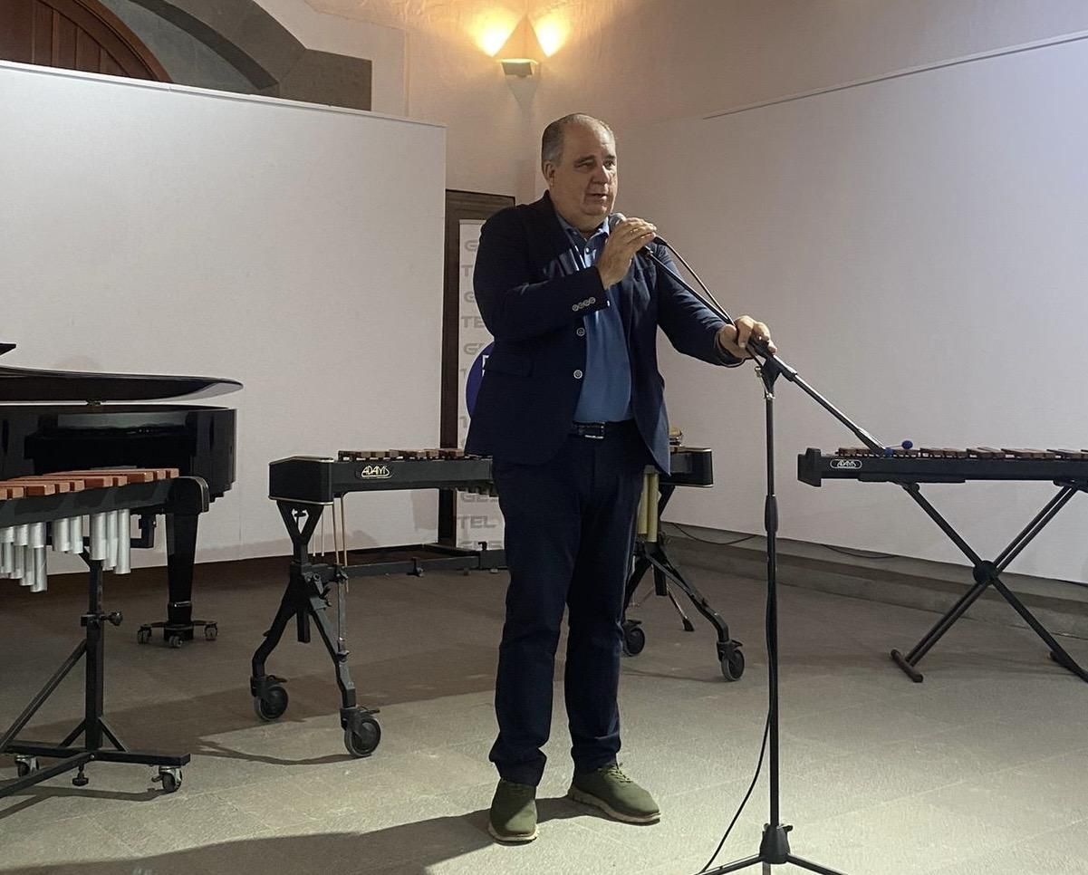 Exposición pictórica Conexión Latente en la Ermita de San Pedro Mártir