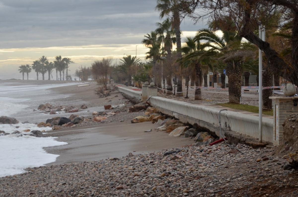 Tramo del frente marítimo afectado por la regresión y los temporales recientes.