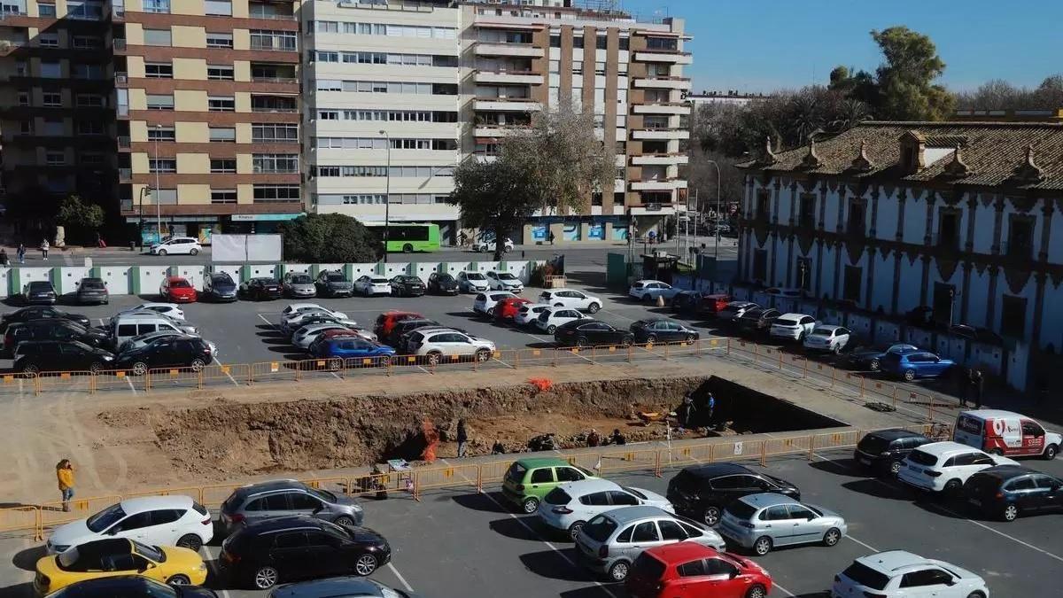 Catas arqueológicas en la explanada de la Diputación.