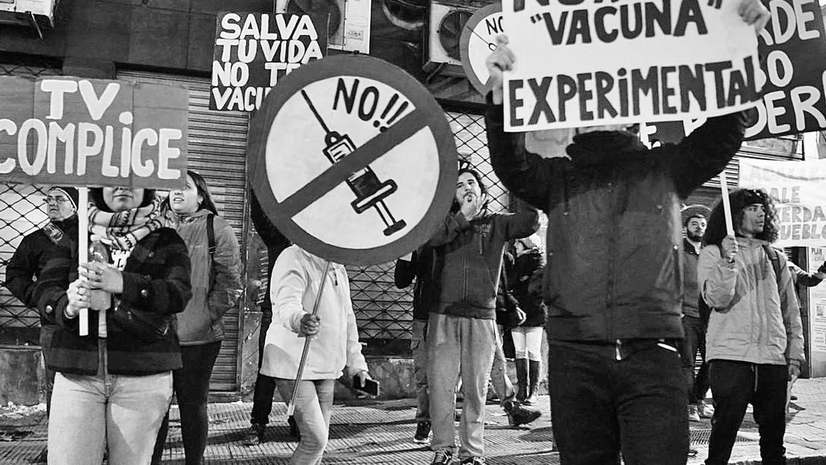 Manifestación contra las vacunas.