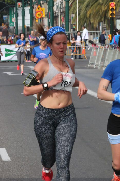 Fotos de la VI Carrera Mujeres Contra el Cáncer