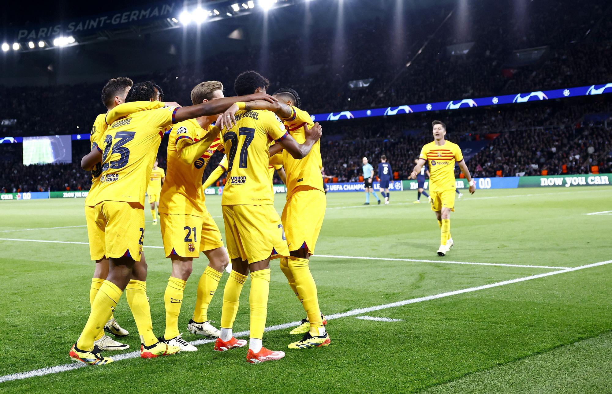 UEFA Champions League - PSG vs FC Barcelona