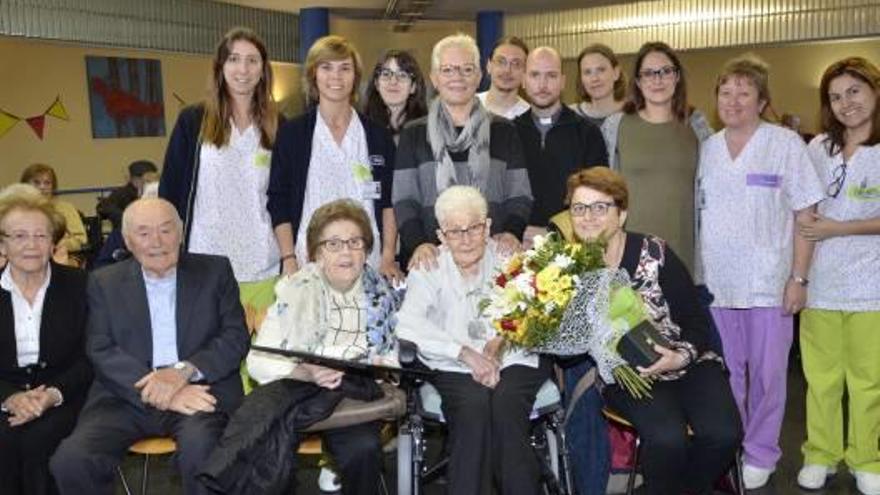 Homenatge a la centenària Montserrat Torras