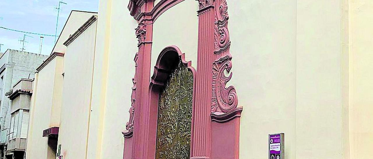 Imagen de la fachada de la capilla de la Soletat de Nules.
