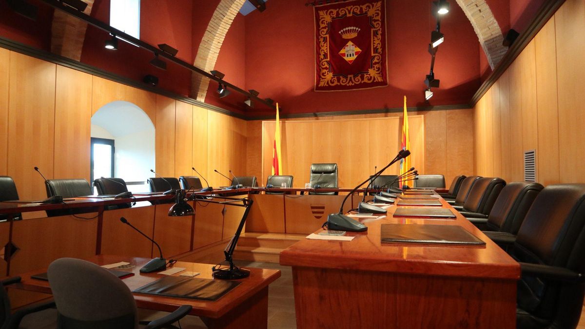 Sala de plens de l&#039;Ajuntament de Castelló d&#039;Empúries