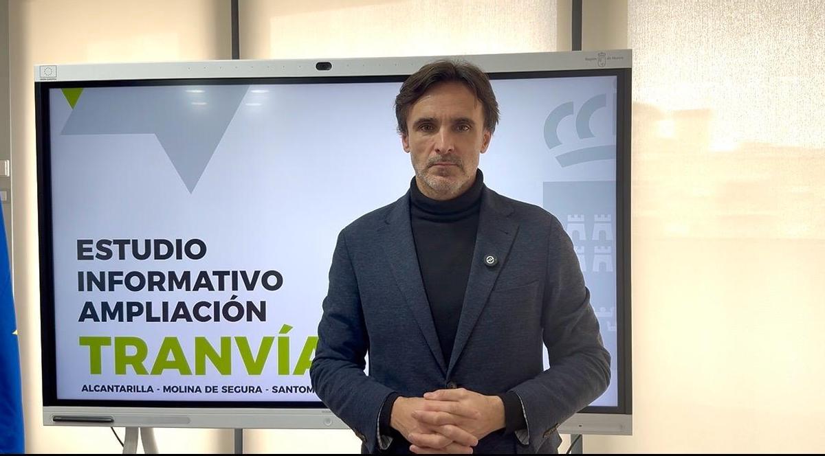 El consejero de Fomento e Infraestructuras, Jorge García Montoro