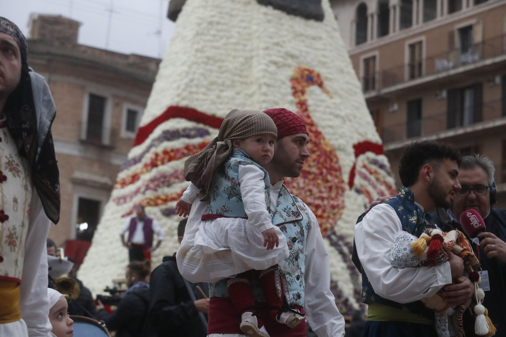 Búscate en el segundo día de ofrenda por la calle de la Paz (entre las 18:00 a las 19:00 horas)