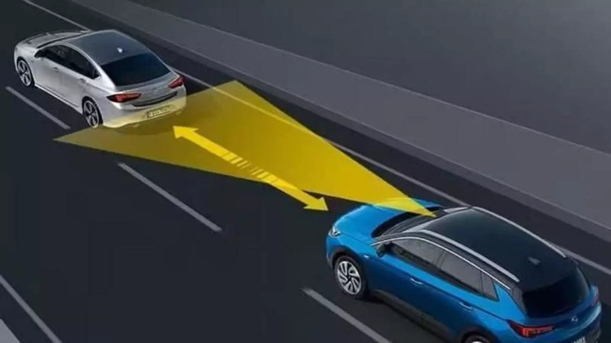 Los frenazos fantasma de los coches amenazan la regla vial que todos los conductores daban por sentada