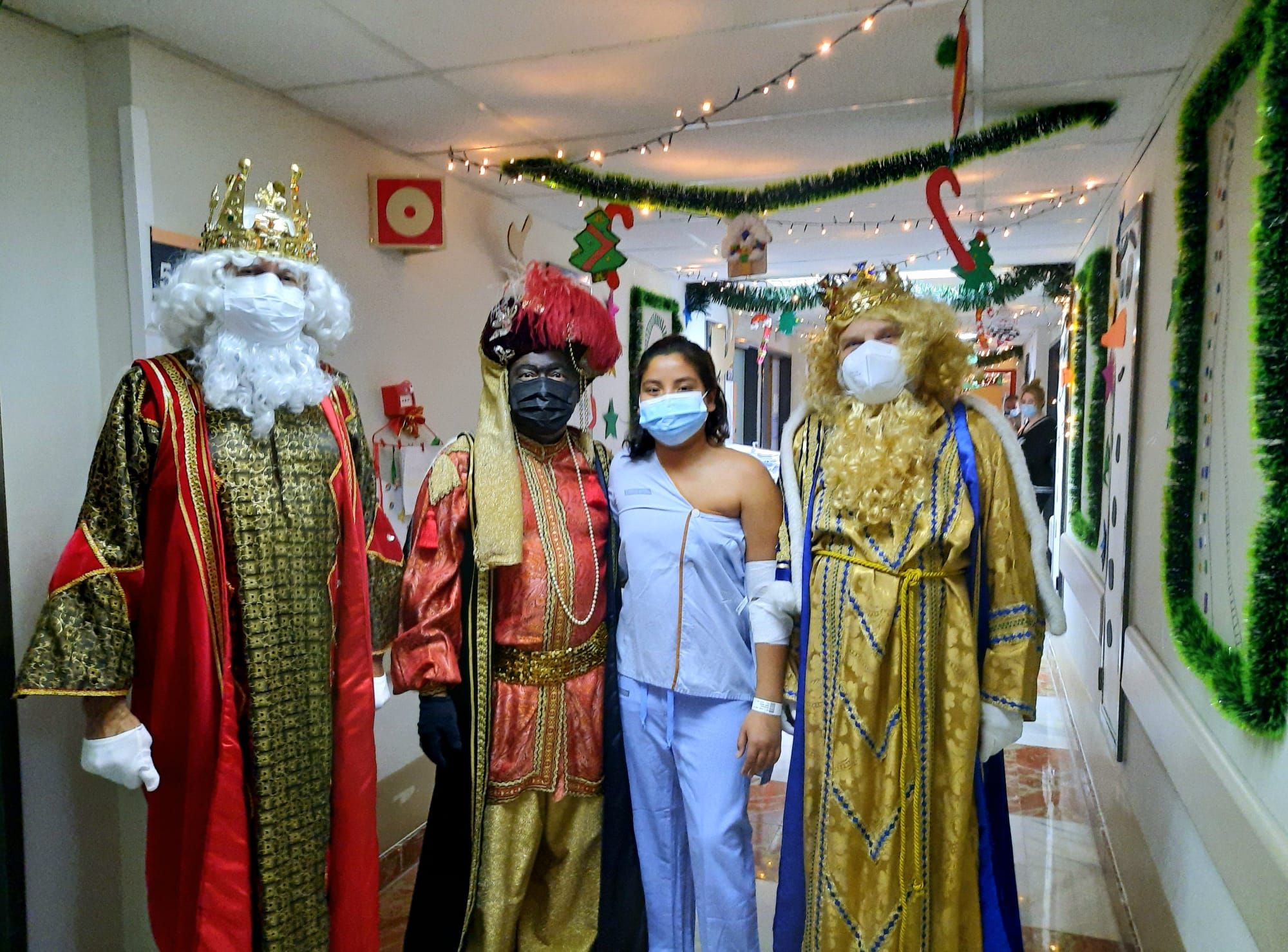 Los Reyes Magos, en los hospitales de Alicante y Sant Joan