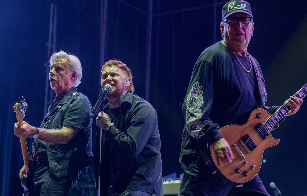 Glen Matlock, Frank Carter y Steve Jones