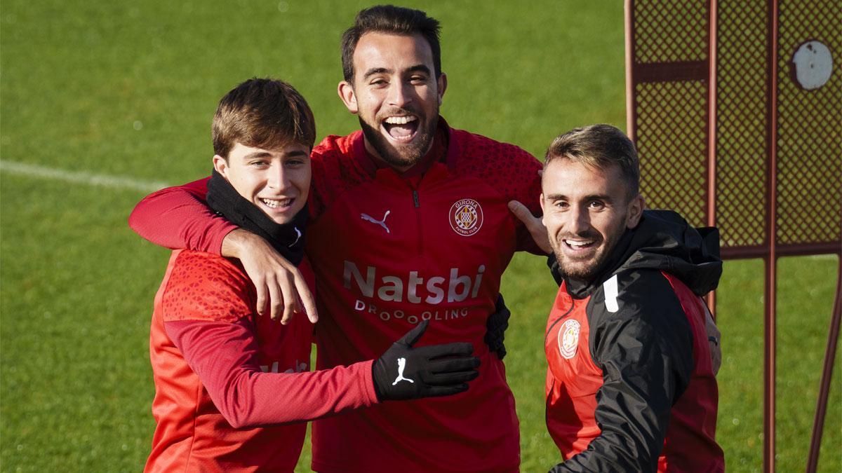 Pablo Torre y Eric Garcia, junto a Aleix Garcia