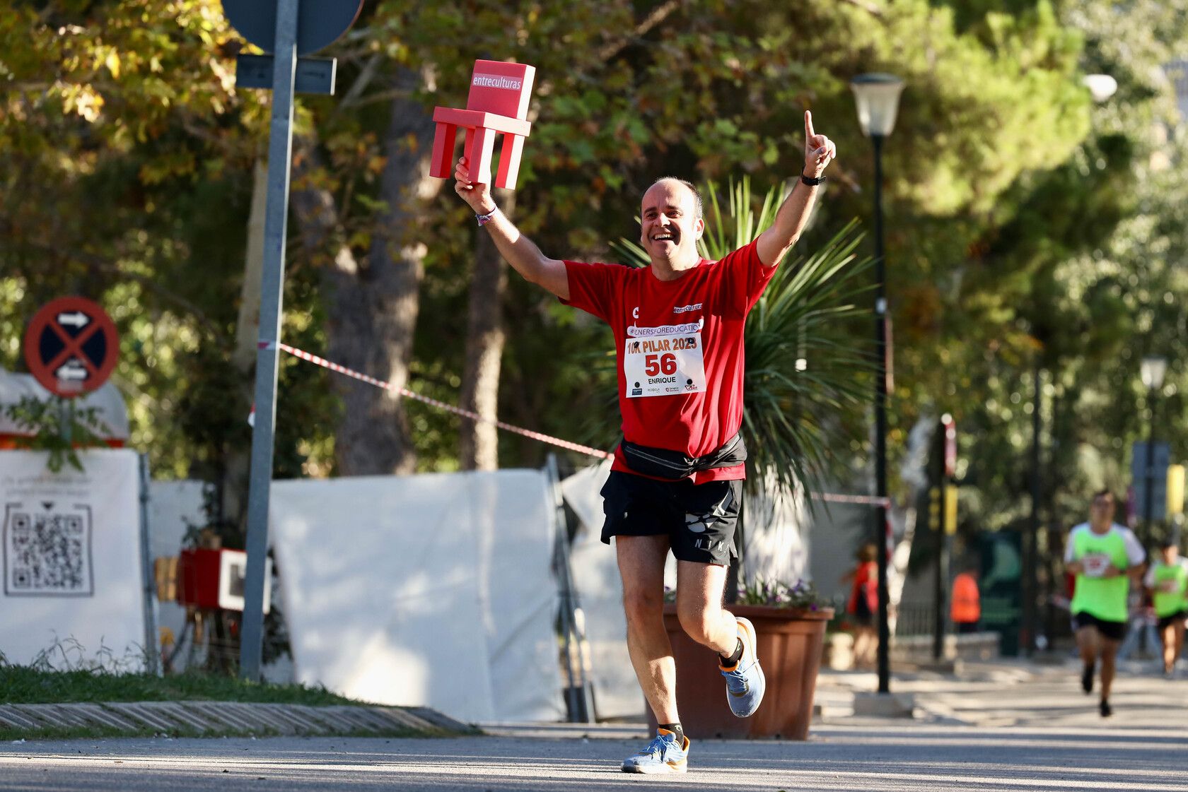 Búscate en la carrera 10K del Pilar