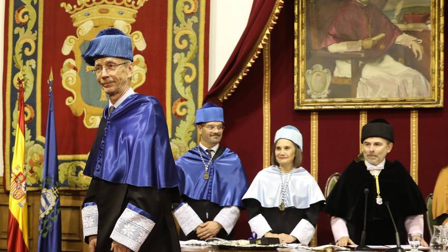 EN IMÁGENES: Así fue la investidura de Svante Pääbo como honoris causa de la Universidad de Oviedo