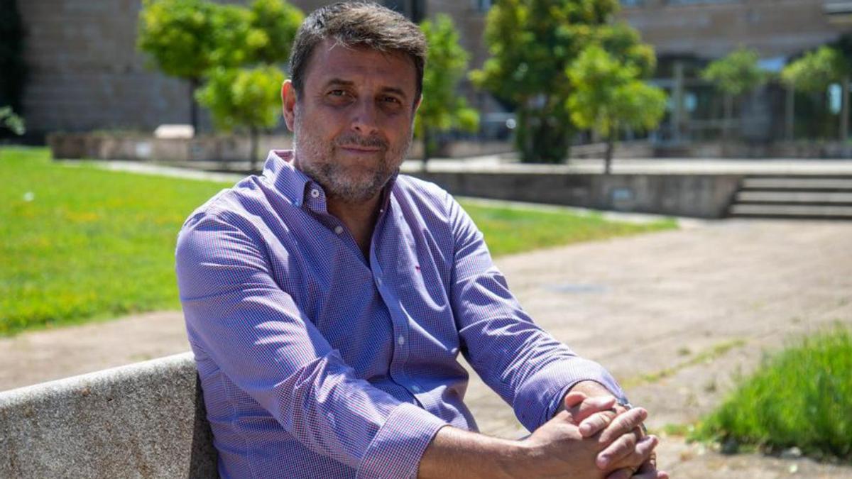 El economista Tolo Deyà, en el campus de la UIB.  | GUILLEM BOSCH