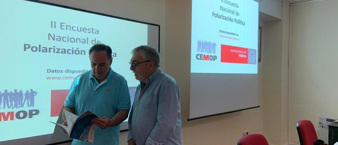 Ismael Crespo y Juan José García, investigadores del Cemop.