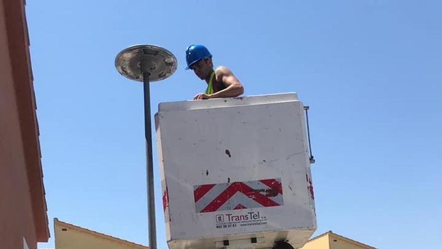 El Ayuntamiento de Moraleja instala alumbrado con tecnología LED en 26 calles