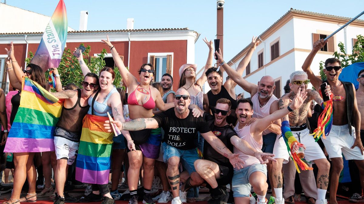 Júbilo y reivindicación en la marcha del Orgullo en Ibiza