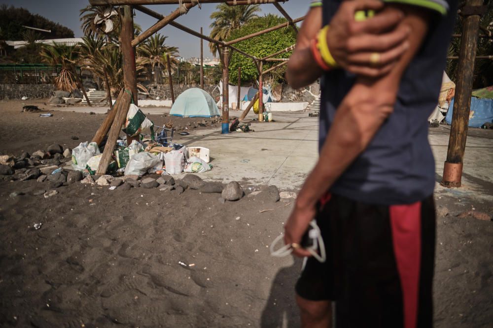 Reportaje casetas playa Parque Marítimo